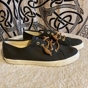 Navy Blue Sperrys Size 8.5